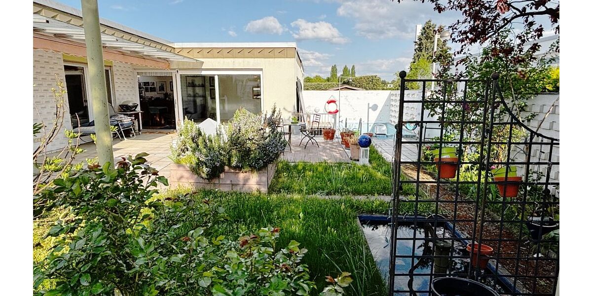 **RESERVIERT** Architektenbungalow + Einliegerwohnung + separate Büroeinheit in Feldrandlage von DA-Arheilgen - Bungalow Darmstadt-Arheilgen Darmstadt/Vororte | Angebot:26440066