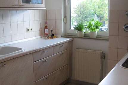 Wohnung zum Mieten in Frankfurt am Main 1.100 € 70 m² 2 zimmer