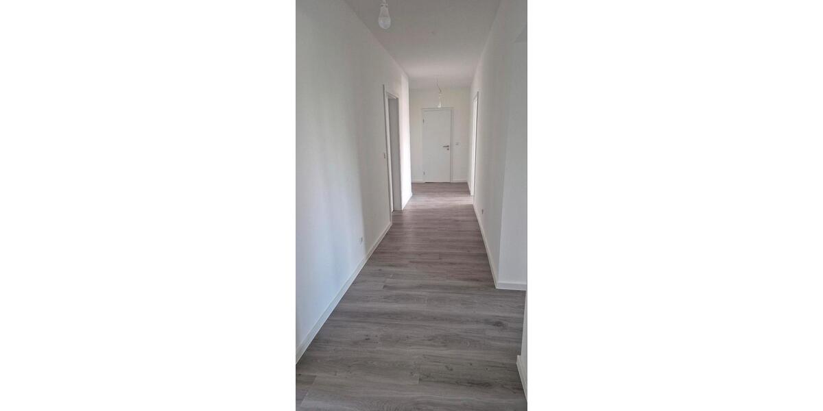 Etagenwohnung Lorsch - 4 Zimmer, 119 m&sup2;, 1.700&euro; | Angebot:26581607