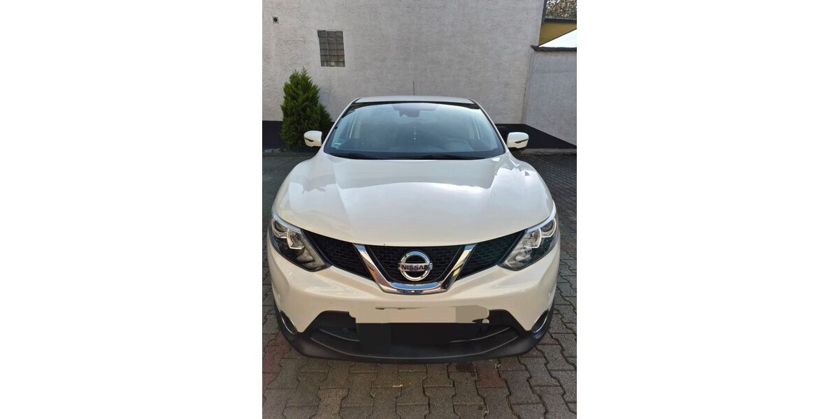 Nissan Qashqai 72.780 km 11.400 &euro; Büttelborn 64572