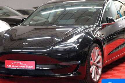 Tesla Model 3 60.851 km 22.950 &euro; Pfungstadt 64319