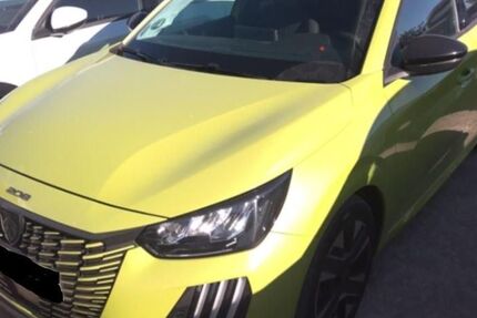 Peugeot 208 18.347 km 15.180 &euro; Rüsselsheim 65428