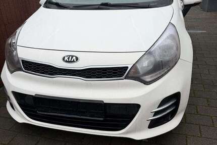 Kia Rio 119.916 km 8.500 &euro; Darmstadt 64291