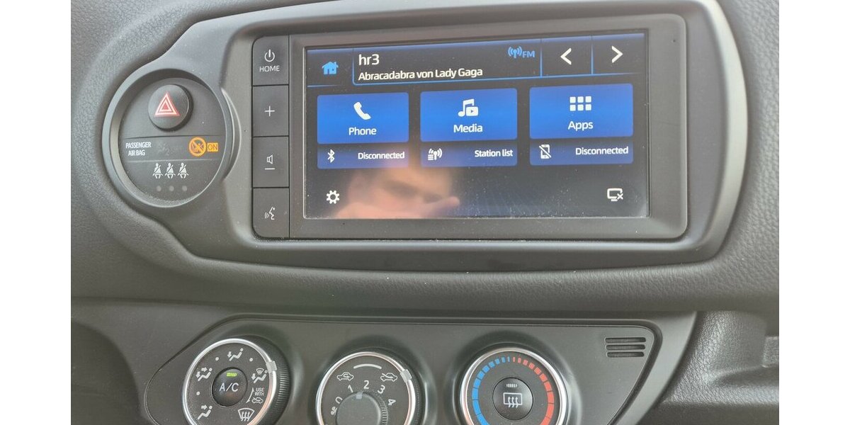 Toyota Yaris Team D 98.400 km 11.890 &euro; Rodgau 63110