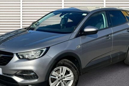 Opel Grandland (X) 168.946 km 10.700 &euro; Frankfurt am Main 60386