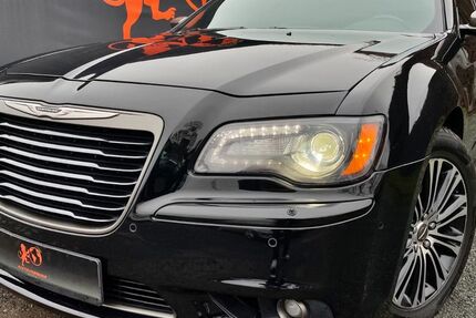 Chrysler 300C 88.000 km 18.990 &euro; Liederbach am Taunus 65835