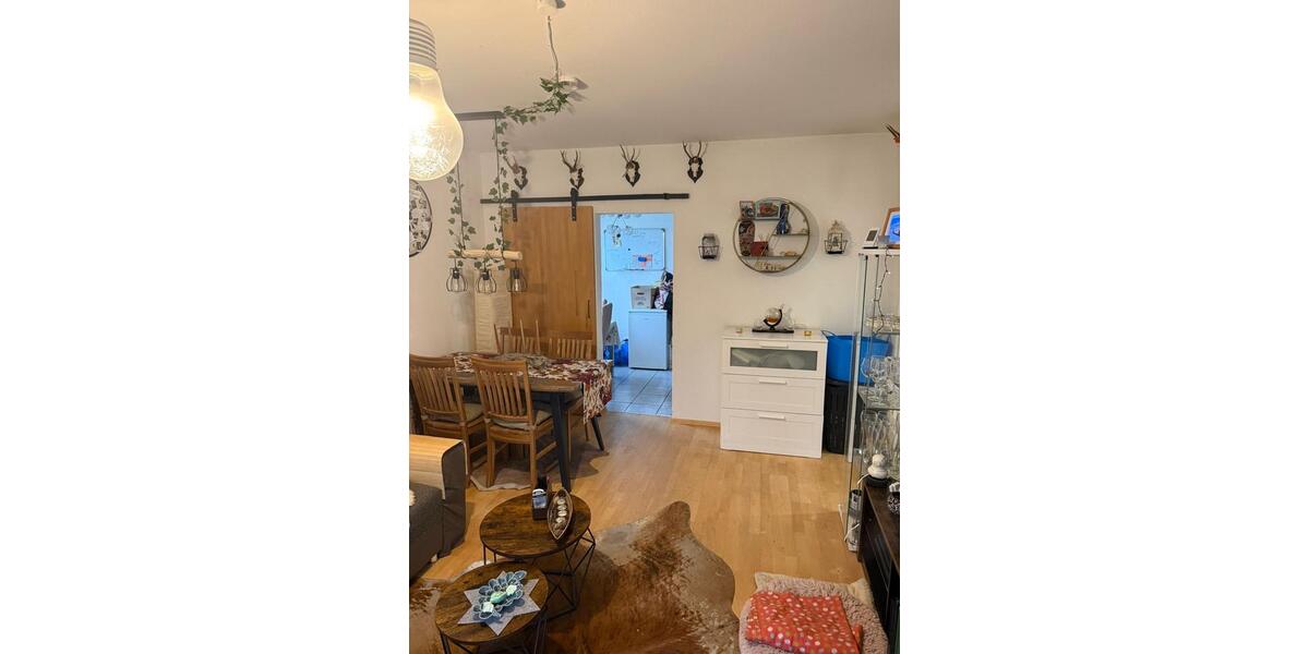 EG-Wohnung (70 m²) Einbauküche, Terrasse, Gartenanteil, Waldblick 3 zimmer