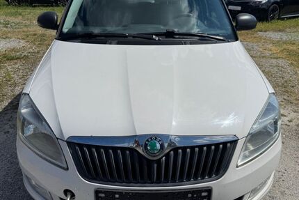 Skoda Fabia 324.000 km 1.900 &euro; Fürth 64658