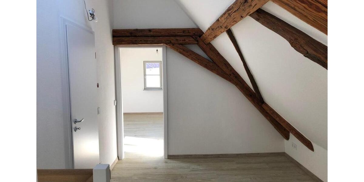 Mehrfamilienhaus, Wohnhaus Flörsheim am Main - 5 Zimmer, 135 m&sup2;, 1.450&euro; | Angebot:25101852