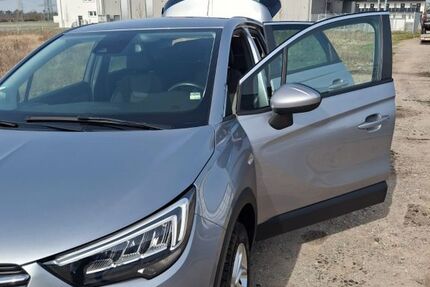 Opel Crossland (X) 85.000 km 11.700 &euro; Bickenbach 64404