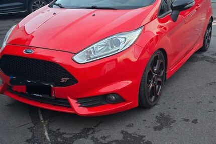 Ford Fiesta 119.500 km 8.500 &euro; Dreieich 63303