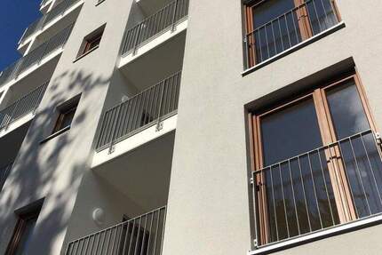 Attraktive 2-Zimmer Wohnung mit Balkon in Bockenheim 2 zimmer