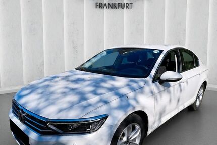 VW Passat 126.384 km 16.949 &euro; Frankfurt am Main 65933