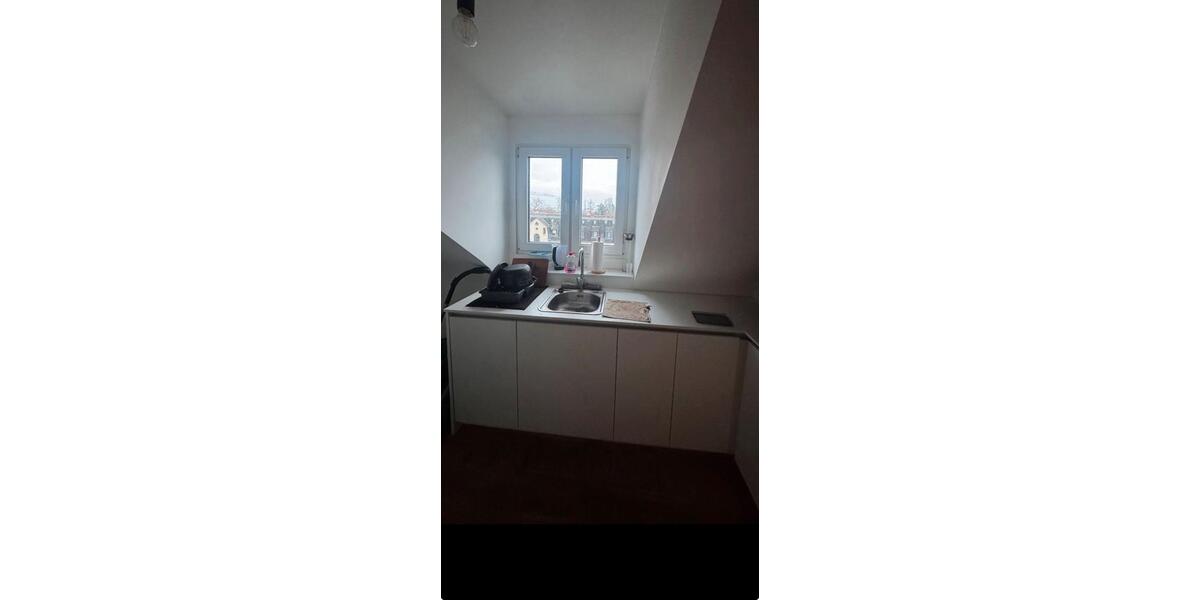 Dachgeschoßwohnung Offenbach am Main Hafen - 2 Zimmer, 50 m&sup2;, 1.100&euro; | Angebot:25752104