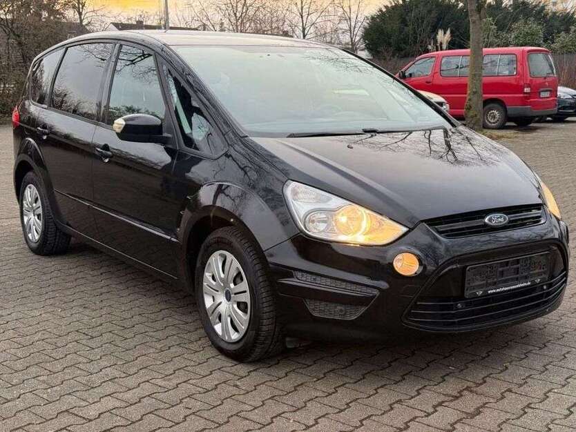 S-Max