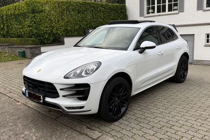 Porsche Macan 159.000 km 27.900 &euro; Rüsselsheim am Main 65428