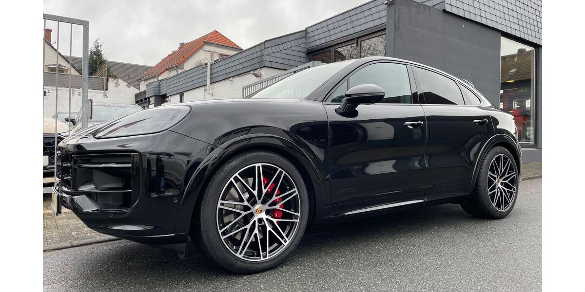 Porsche Cayenne 8.350 km 147.990 &euro; Flörsheim am Main 65439