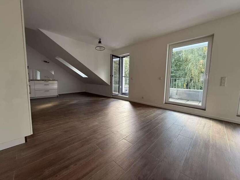Wohnung zum Mieten in Frankfurt am Main -Sindlingen 1.380 € 81 m²