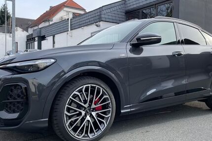 Audi Q5 1.100 km 66.999 &euro; Flörsheim am Main 65439
