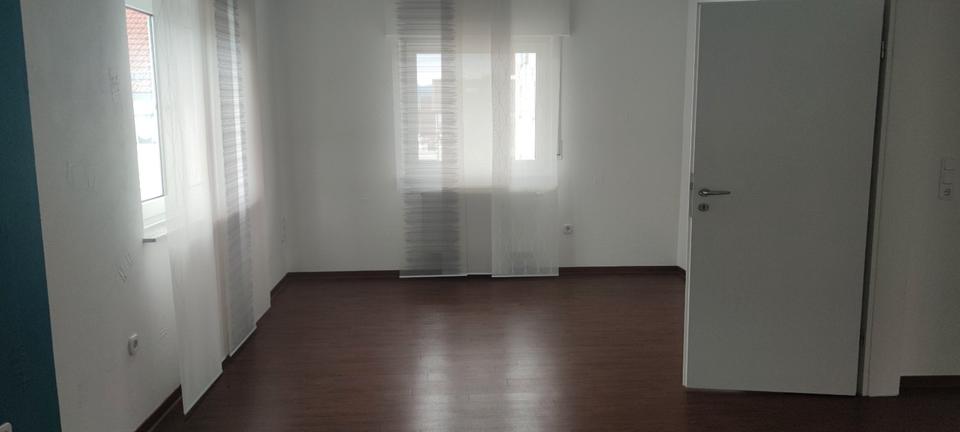 Mehrfamilienhaus, Wohnhaus Fürth - 4 Zimmer, 134 m&sup2;, 420.000&euro; | Angebot:27163429