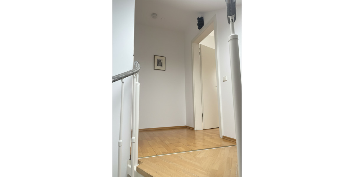 Maisonettenwohnung Frankfurt am Main Sachsenhausen - 2 Zimmer, 99 m&sup2;, 1.424&euro; | Angebot:24953100