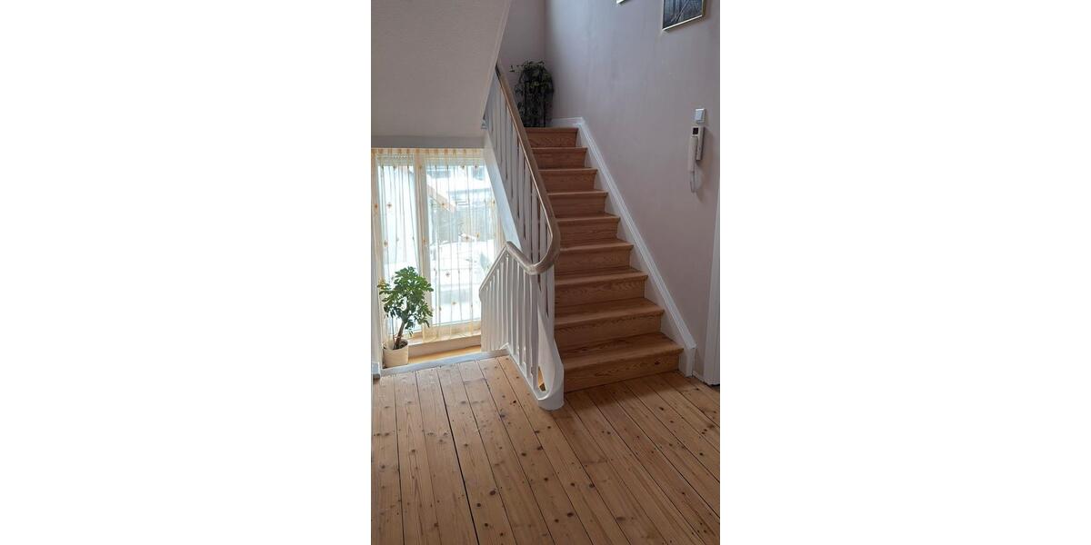 Einfamilienhaus Dietzenbach - 7 Zimmer, 255 m&sup2;, 495.000&euro; | Angebot:27098036