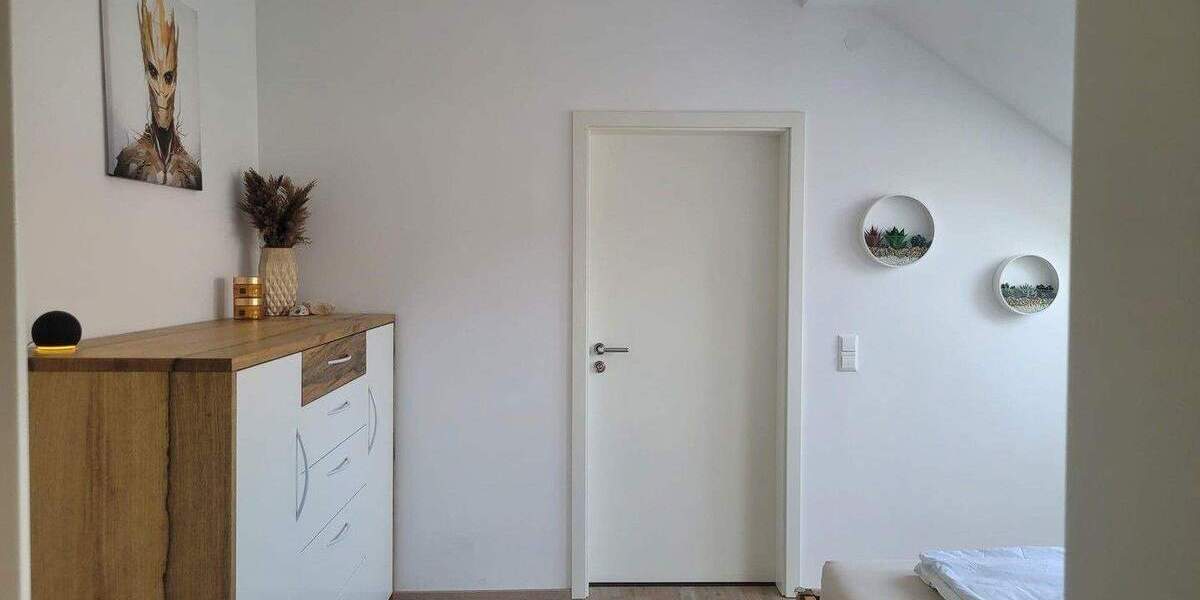 Einfamilienhaus Seeheim-Jugenheim Jugenheim - 7 Zimmer, 241 m&sup2;, 895.000&euro; | Angebot:25277341