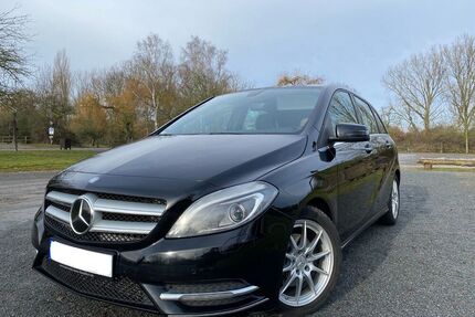 Mercedes B 180