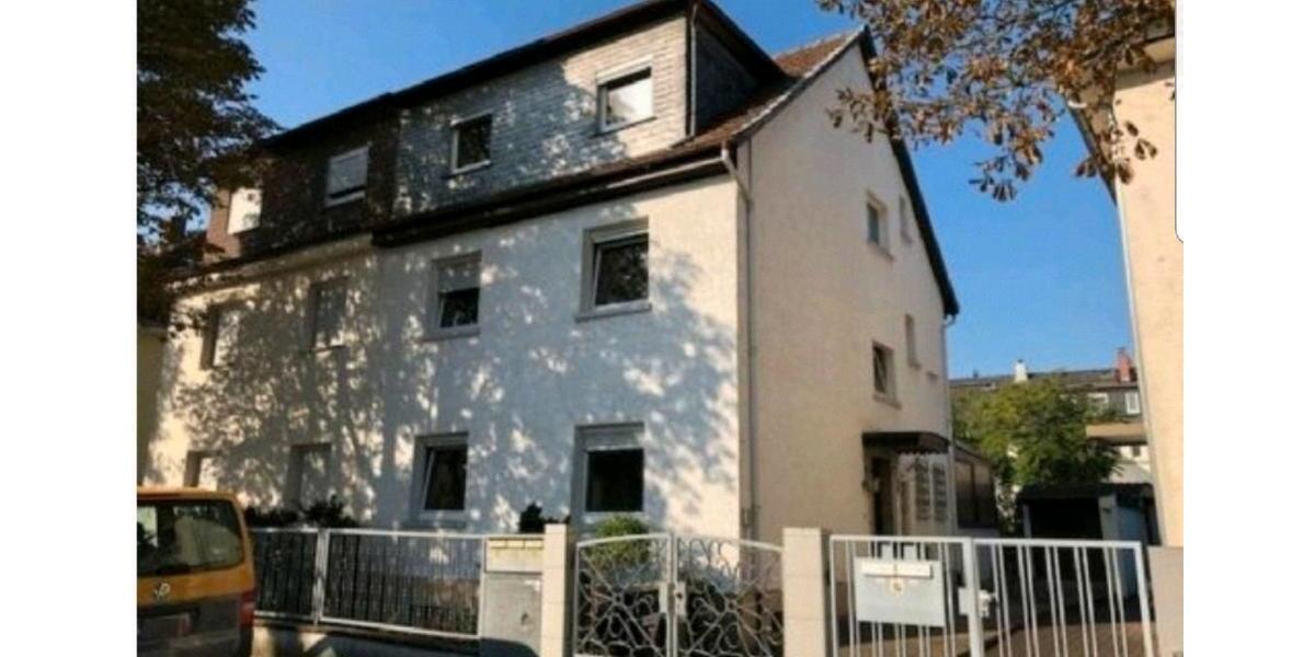 Doppelhaushälfte im Musikantenviertel 6 zimmer