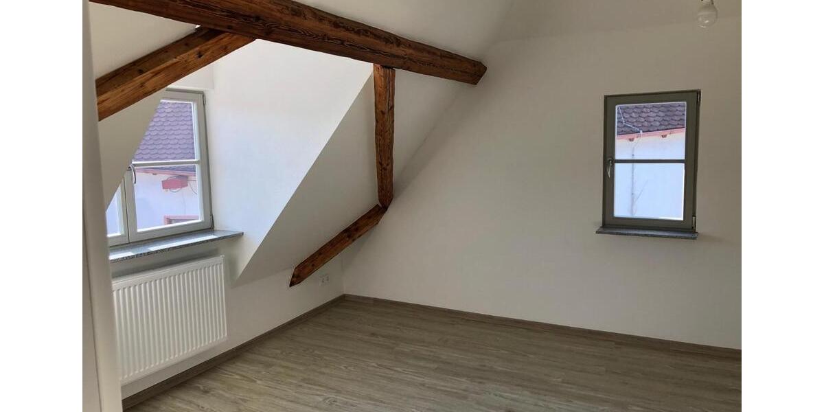 Mehrfamilienhaus, Wohnhaus Flörsheim am Main - 5 Zimmer, 135 m&sup2;, 1.450&euro; | Angebot:25101852