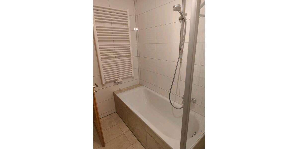 Etagenwohnung Mühltal - 3 Zimmer, 80 m&sup2;, 950&euro; | Angebot:25354951