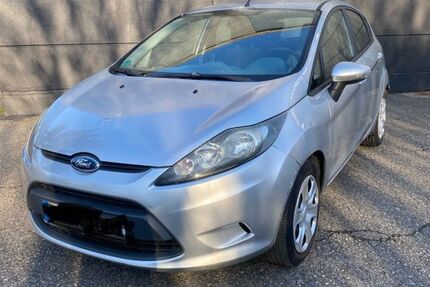 Ford Fiesta 72.430 km 4.250 &euro; Bürstadt 68642