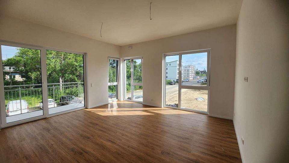 Etagenwohnung Offenbach am Main Bieber - 2 Zimmer, 63 m&sup2;, 975&euro; | Angebot:26443570