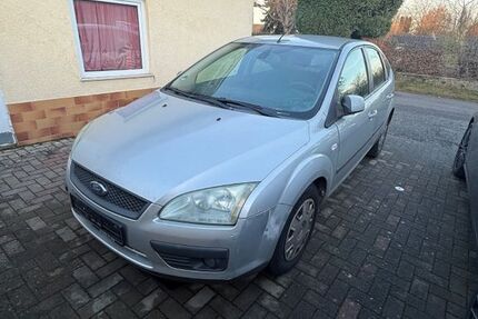 Ford Focus 234.000 km 700 &euro; Schaafheim 64850