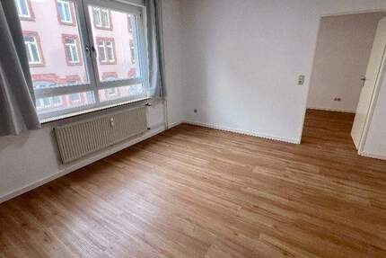 *Modern* und *Zentral* wohnen 2 zimmer