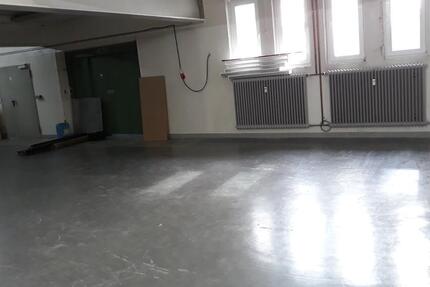130 m² Halle EG zu vermieten DA Zentrum, beheizt, kameraüberwacht zimmer
