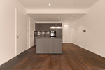 Etagenwohnung Frankfurt am Main Innenstadt - 2 Zimmer, 82 m&sup2;, 2.115&euro; | Angebot:26092972