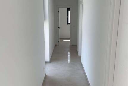 Wohnung Rüsselsheim - 3 Zimmer, 97 m&sup2;, 1.600&euro; | Angebot:27101098