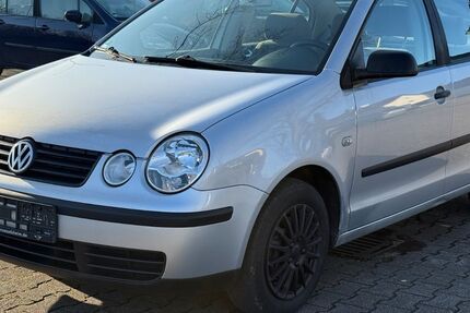 VW Polo 218.000 km 1.298 € Rüsselsheim 65428