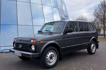 Lada Niva 55.500 km 12.000 &euro; Ober-Ramstadt 64372