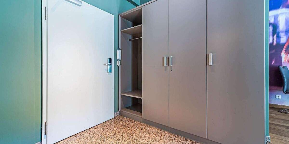 Etagenwohnung Frankfurt am Main Nordend-Ost - 2 Zimmer, 50 m&sup2;, 2.780&euro; | Angebot:23251965