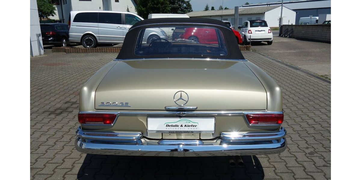 Mercedes-Benz 300 SE Cabriolet Top Original mit 58000 Km 58.000 km 179.000 &euro; Rodgau 63110