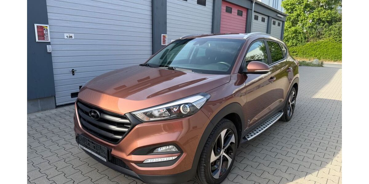 Hyundai TUCSON 127.886 km 14.990 &euro; Gross Gerau 64521