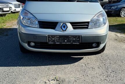 Renault Scenic 119.000 km 2.890 &euro; Fürth 64658