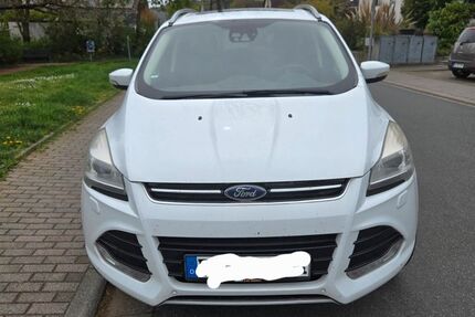 Ford Kuga 173.000 km 7.999 &euro; Muehltal 64367