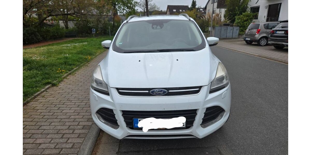 Ford Kuga 173.000 km 7.999 &euro; Muehltal 64367