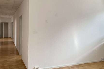 Büro in Offenbach am Main 1.950 € 172 m²
