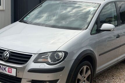 VW Touran 241.600 km 4.950 &euro; Rodgau 63110