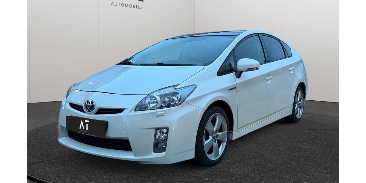 Toyota Prius 189.351 km 7.990 &euro; Frankfurt am Main 65933