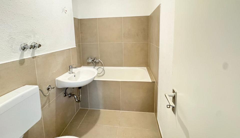 Etagenwohnung Frankfurt am Main Ostend - 1 Zimmer, 32 m&sup2;, 1.165&euro; | Angebot:26287926